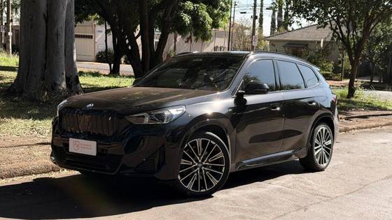 BMW iX1 ELÉTRICO XDRIVE30 M SPORT BMW iX1 ELÉTRICO XDRIVE30 M SPORT